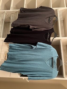 John Varvatos v neck t shirts